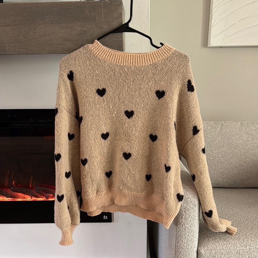Heart Patterned Beige Sweater